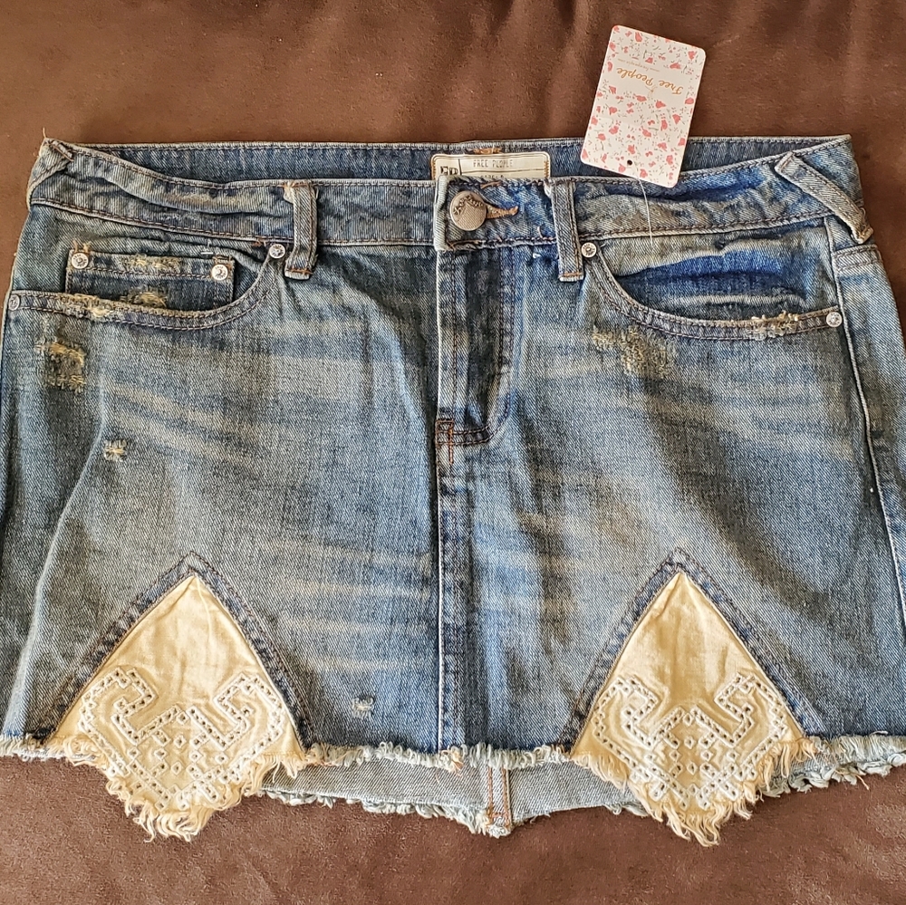 Free People NWT M distressed skirt